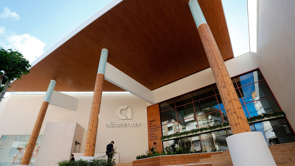 Construcía remodela el Centro Comercial Albacenter